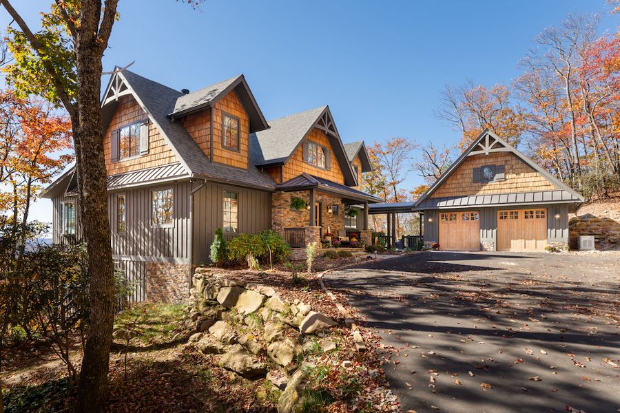 Powell Construction custom home
