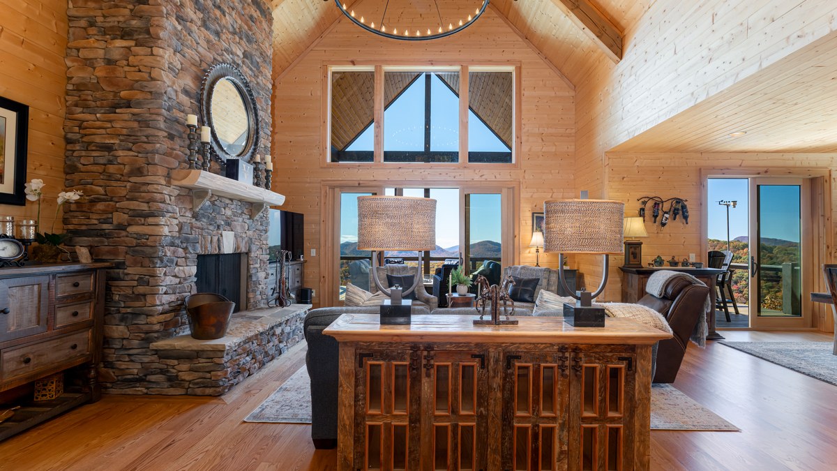 Powell Construction custom mountain home