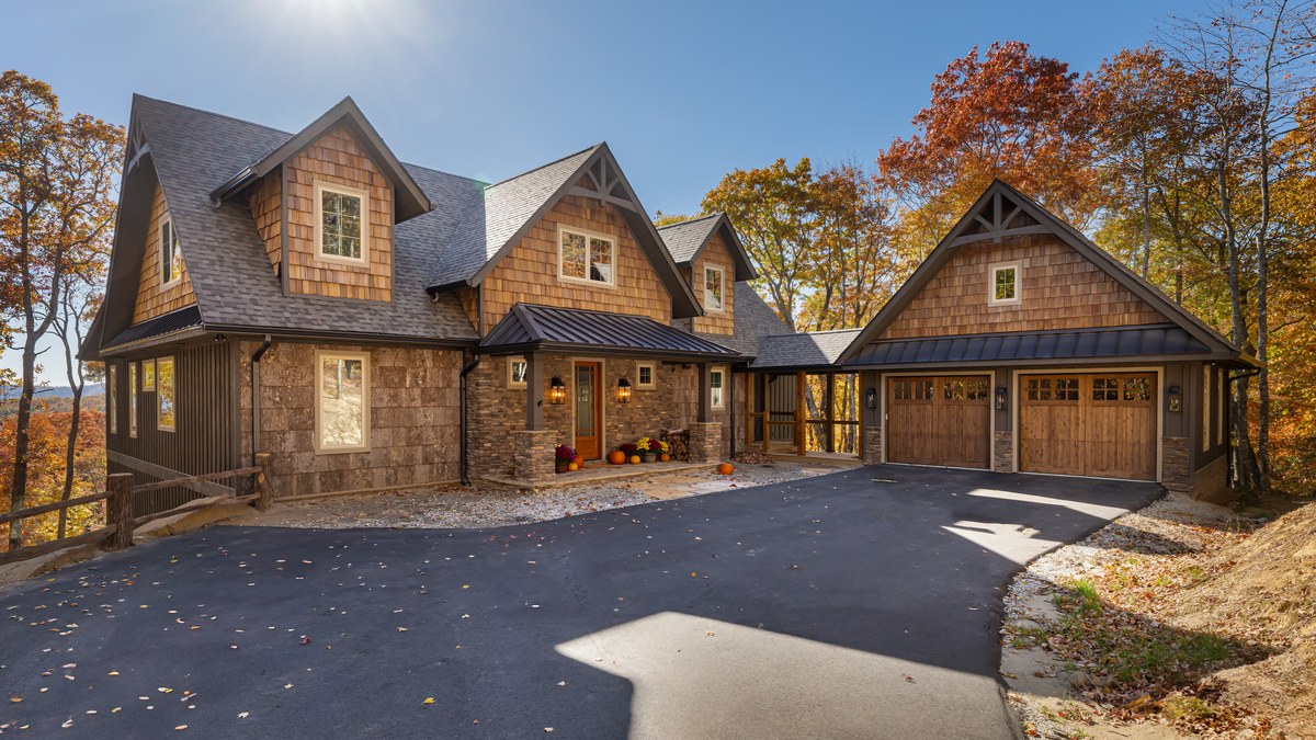 Powell Construction custom mountain home