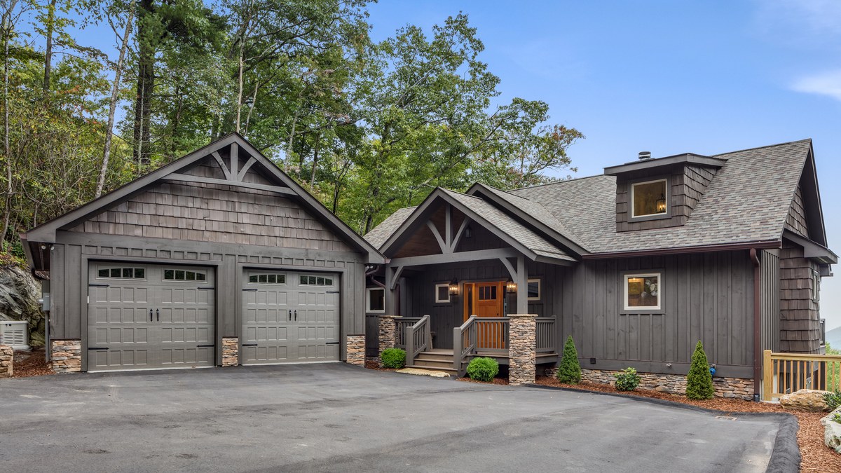 Powell Construction custom mountain home